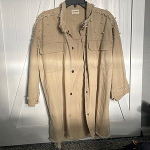 Pearl detail shacket